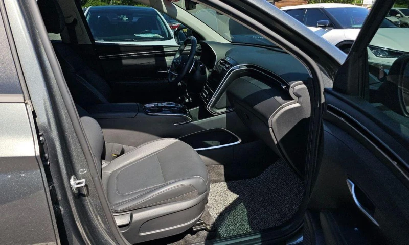 Hyundai Tucson Gasoline 1.6 Turbo 2WD Premium, снимка 10 - Автомобили и джипове - 52069931