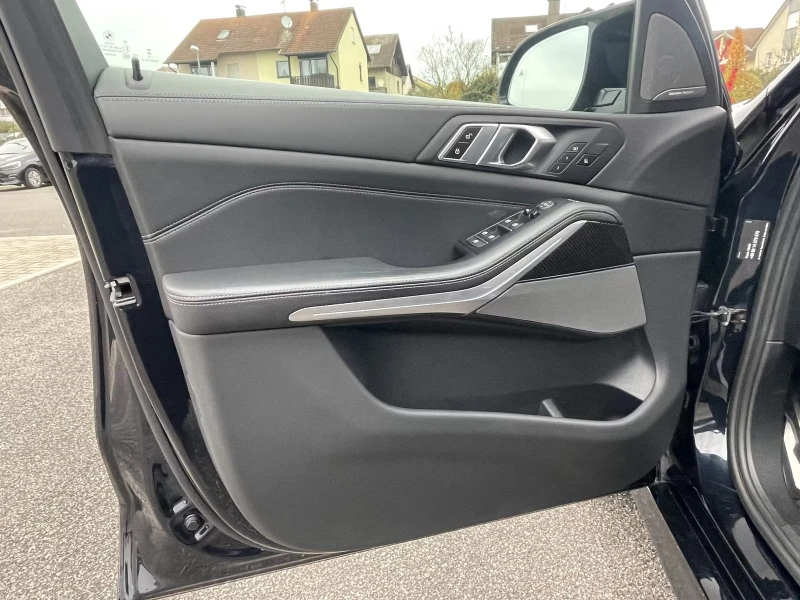 BMW X5 M60i/530HP/LASER/MEMO/360/HUD/H&K/584g, снимка 6 - Автомобили и джипове - 52391588