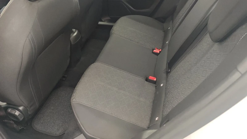 Opel Mokka 1.2/130KC, снимка 15 - Автомобили и джипове - 52751413