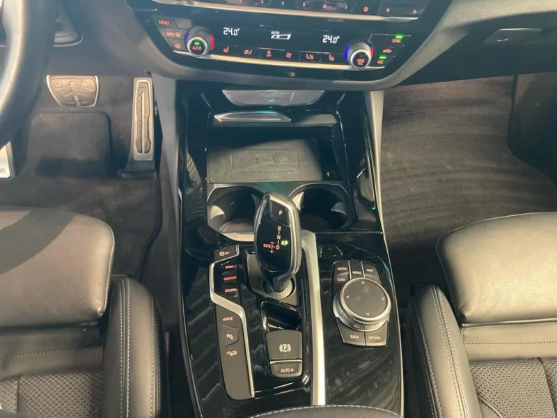 BMW X3 30e/292HP/xDRIVE/360/MSPORT/HI-FI/PANO/ACC/916v, снимка 13 - Автомобили и джипове - 53413184