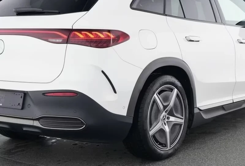 Mercedes-Benz EQE SUV 300 AMG Premium HyperScreen PANO 360 DISTR W/P, снимка 4 - Автомобили и джипове - 55018832