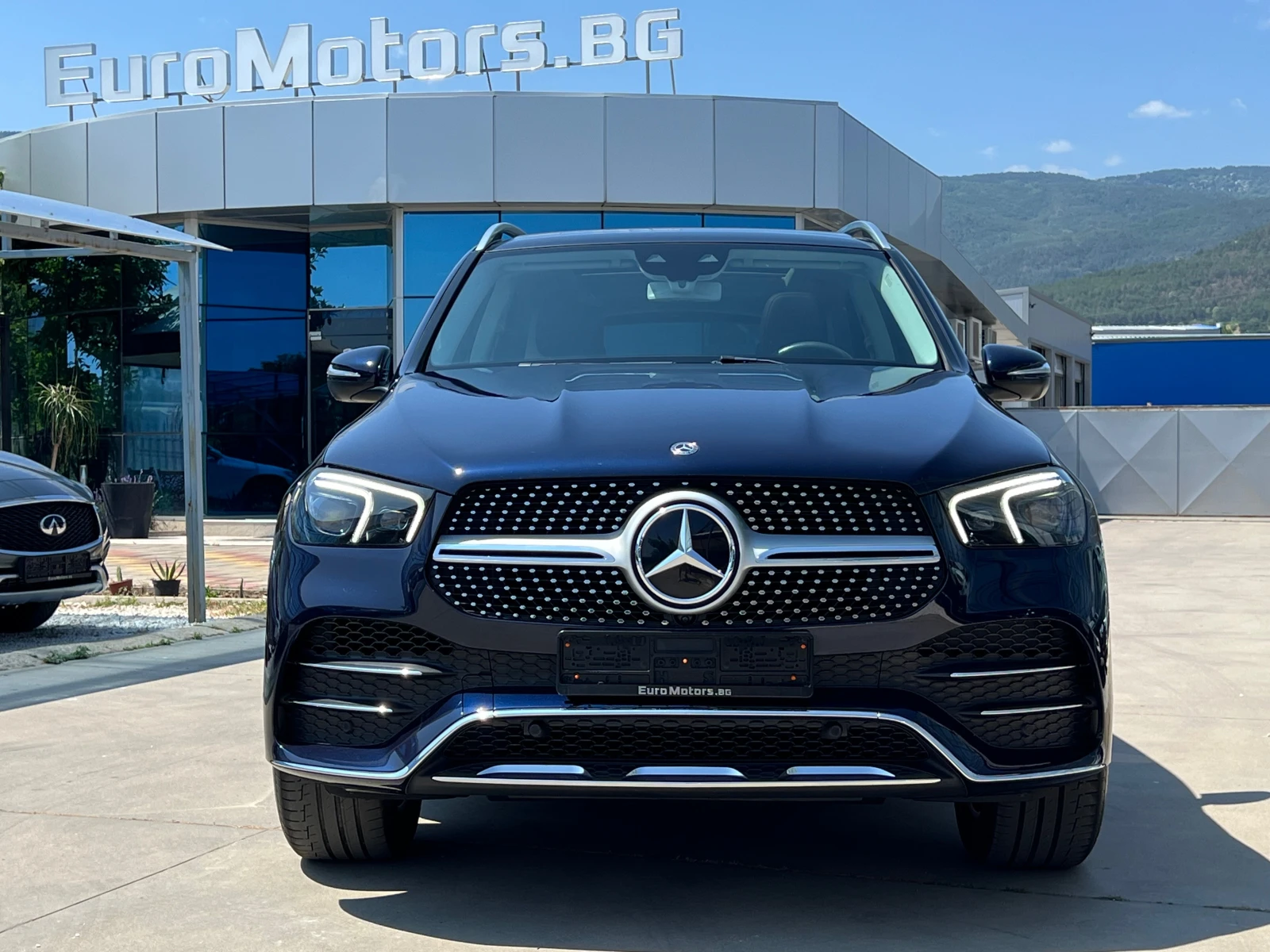 Mercedes-Benz GLE 400 d, AMG LINE, 169000км-ПЪЛНА СЕРВ. ИСТОРИЯ!4-MATIC! - изображение 2