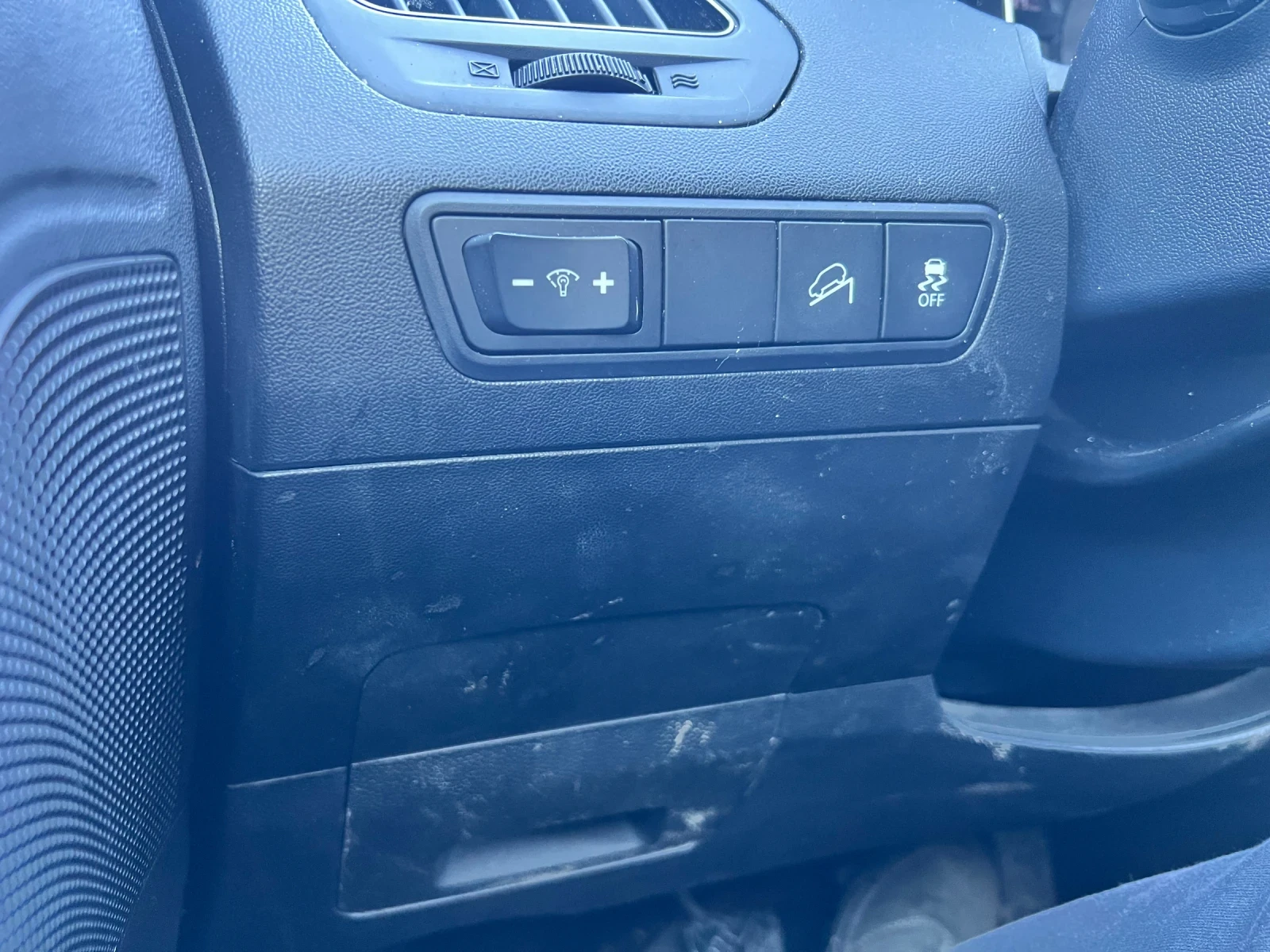 Hyundai IX35 1.7 CRDI facelift нов внос  - изображение 8