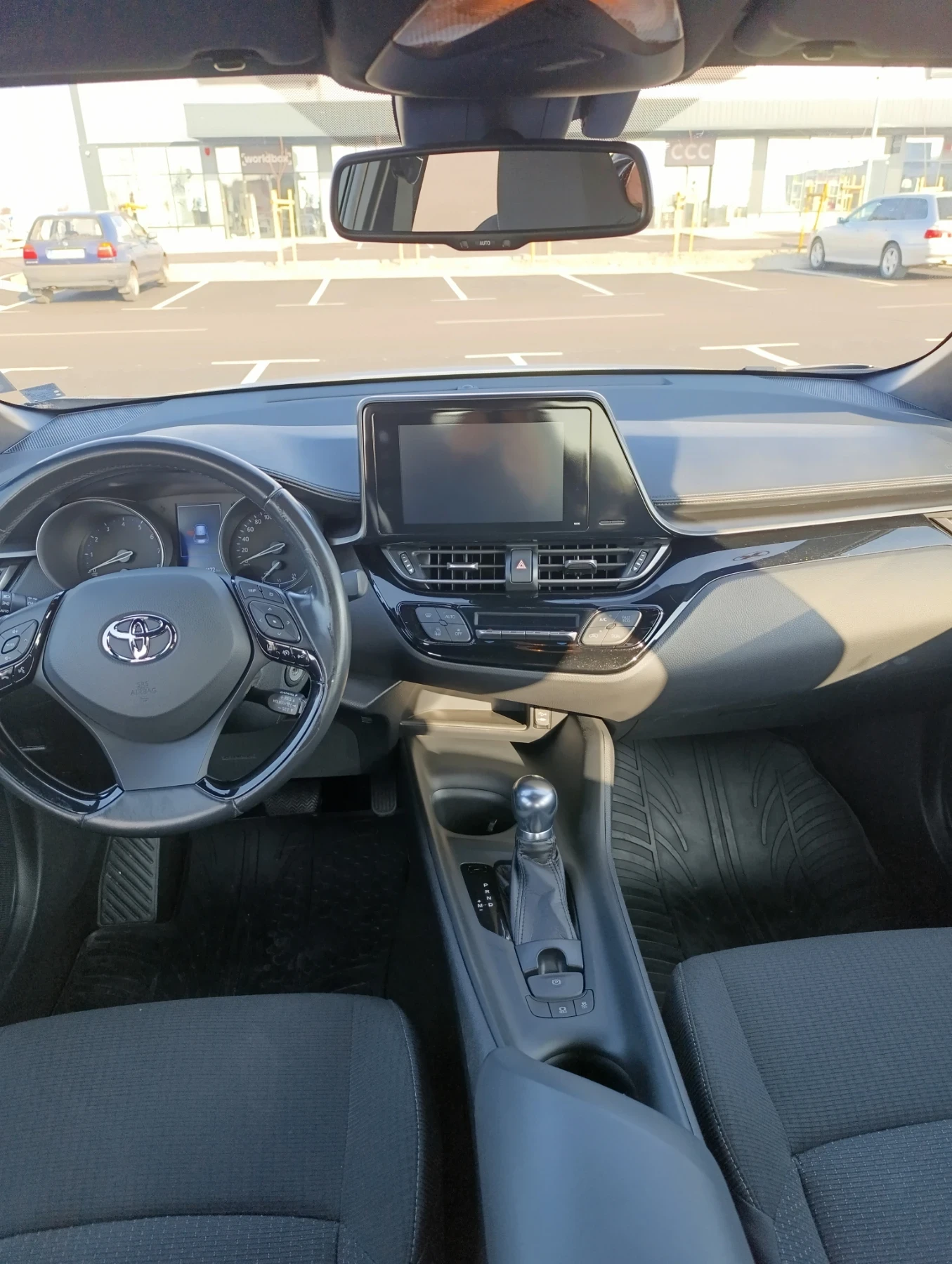 Toyota C-HR, снимка 6 - Автомобили и джипове - 53902632