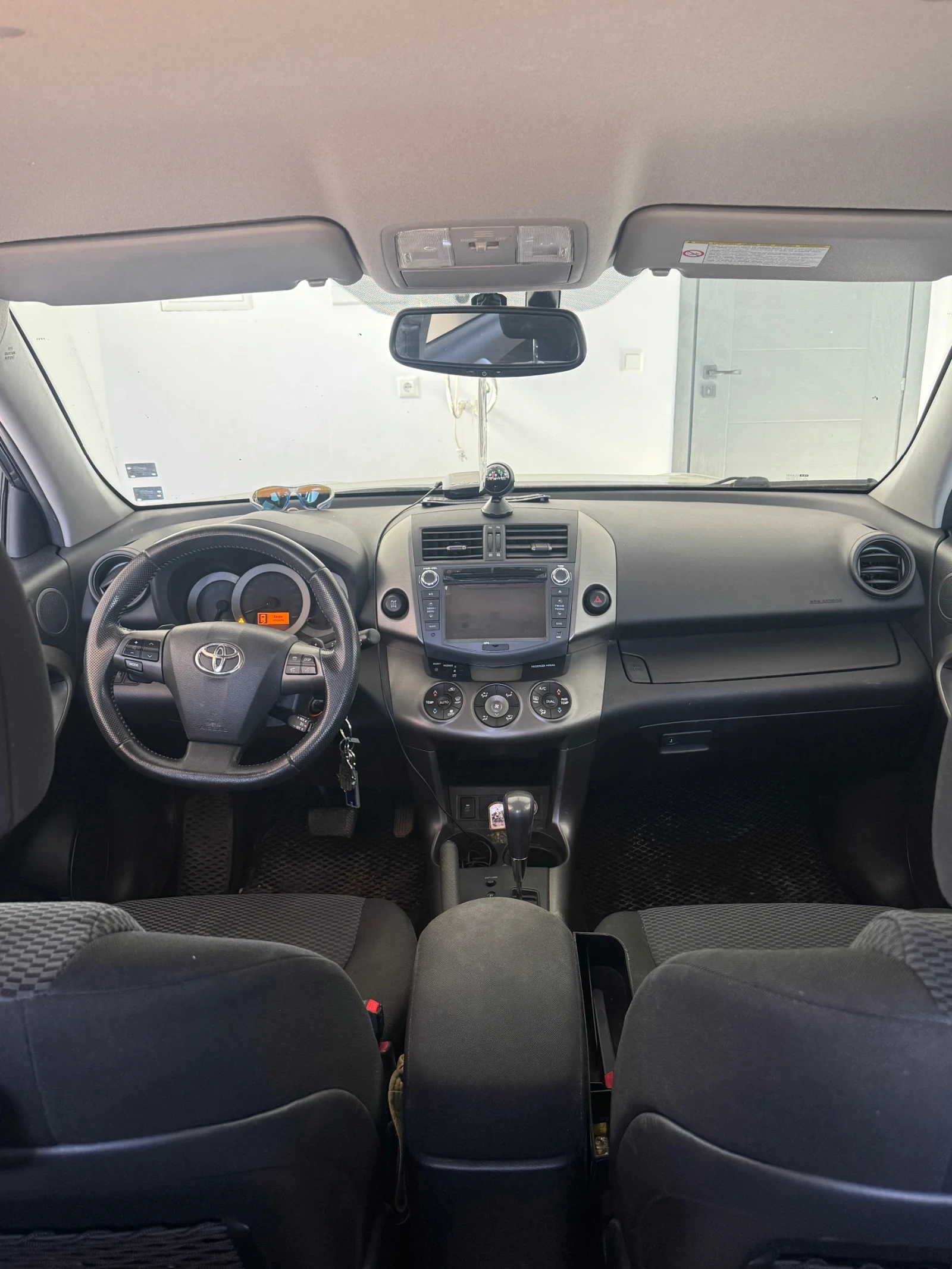 Toyota Rav4 2.2d 150hp Automatic | Mobile.bg � ����������� 12