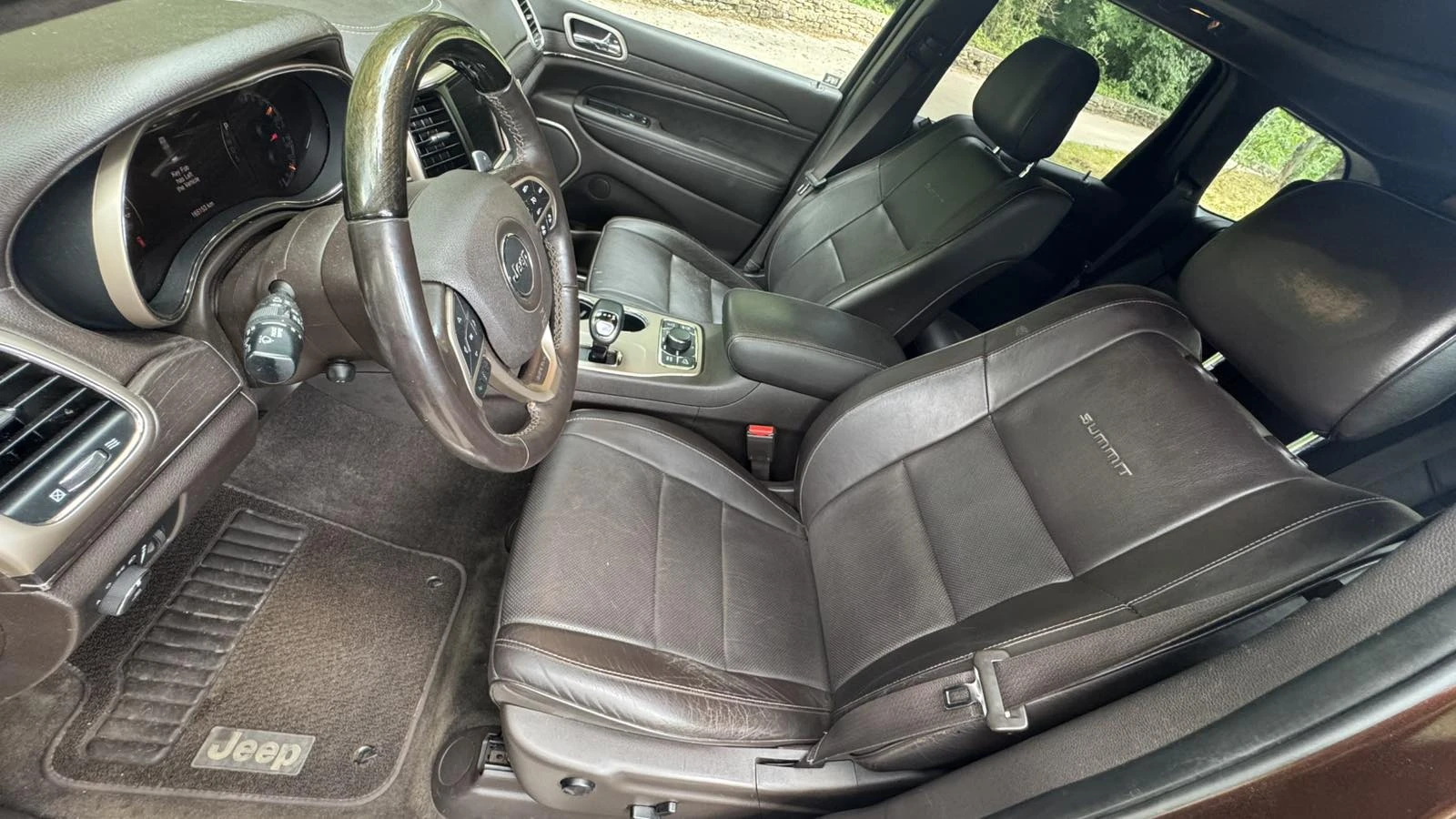 Jeep Grand cherokee Summit, снимка 12 - Автомобили и джипове - 55178371