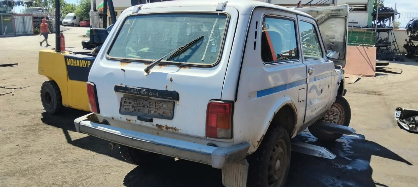 Lada Niva 1.7, снимка 3 - Автомобили и джипове - 55535679