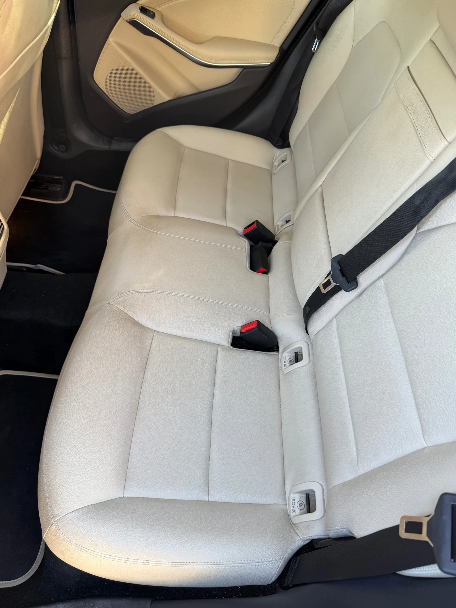 Mercedes-Benz GLA 250, снимка 17 - Автомобили и джипове - 55542254