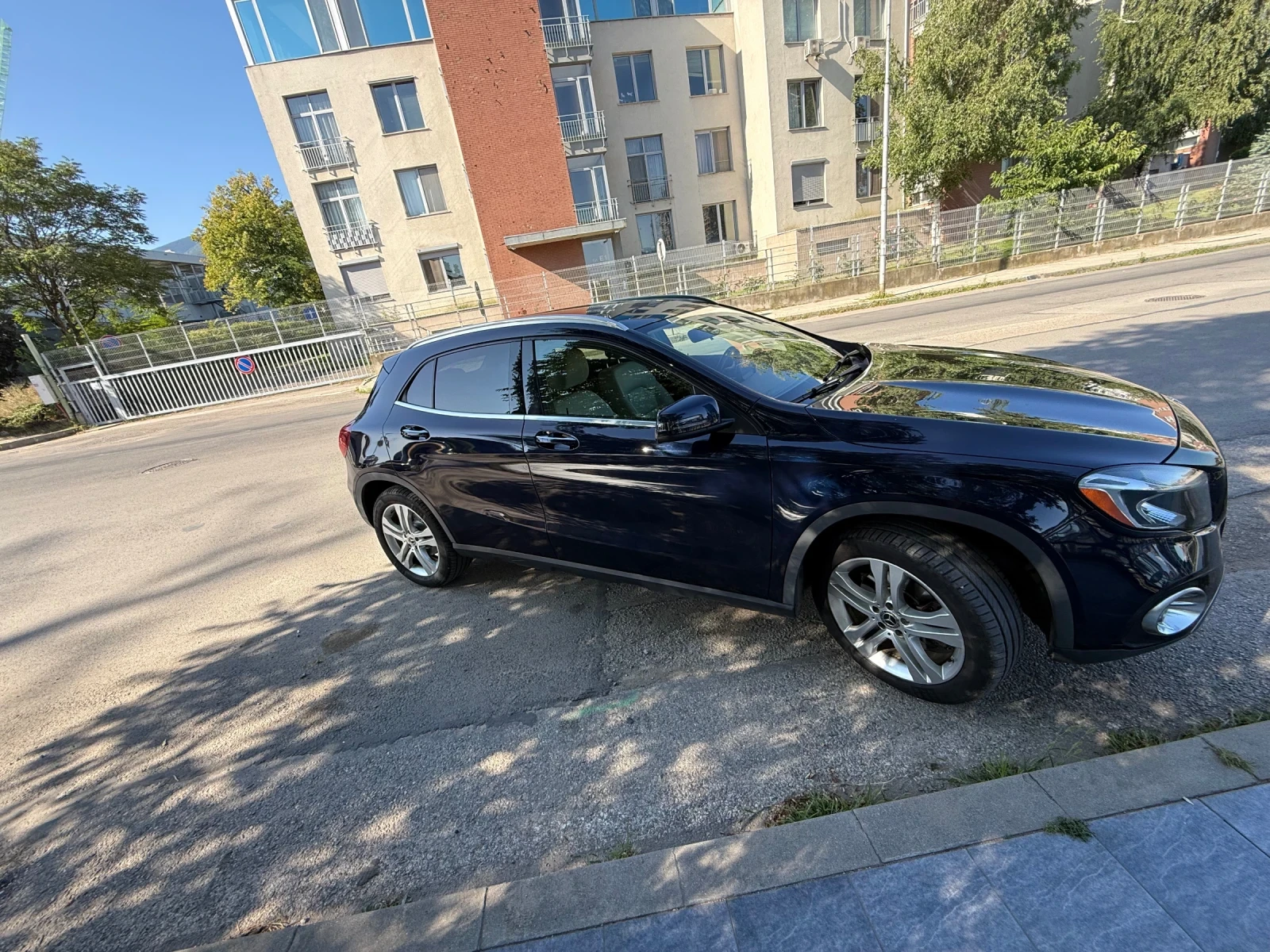 Mercedes-Benz GLA 250, снимка 7 - Автомобили и джипове - 55542254
