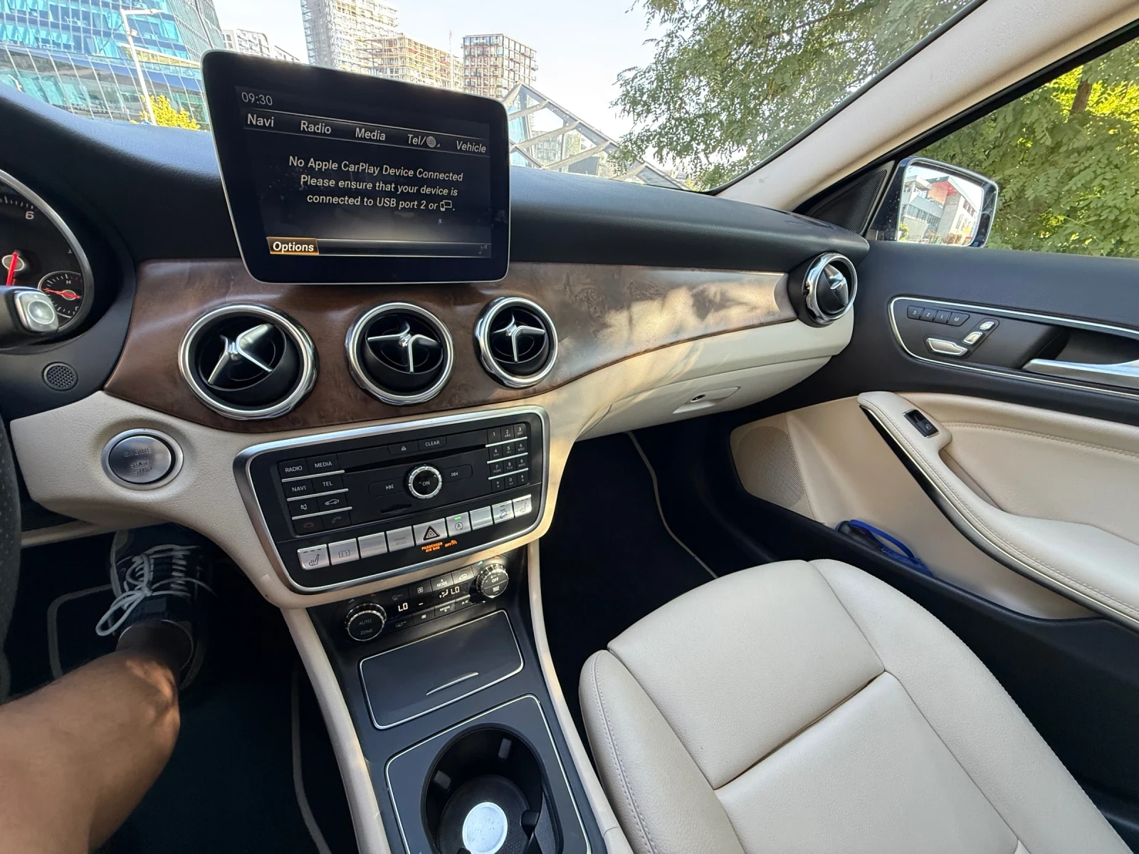Mercedes-Benz GLA 250, снимка 12 - Автомобили и джипове - 55542254