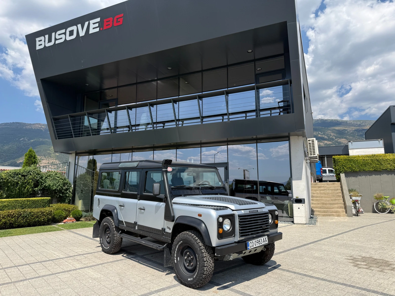 Land Rover Defender 110 TD5 9-местен Климатик Блокажи