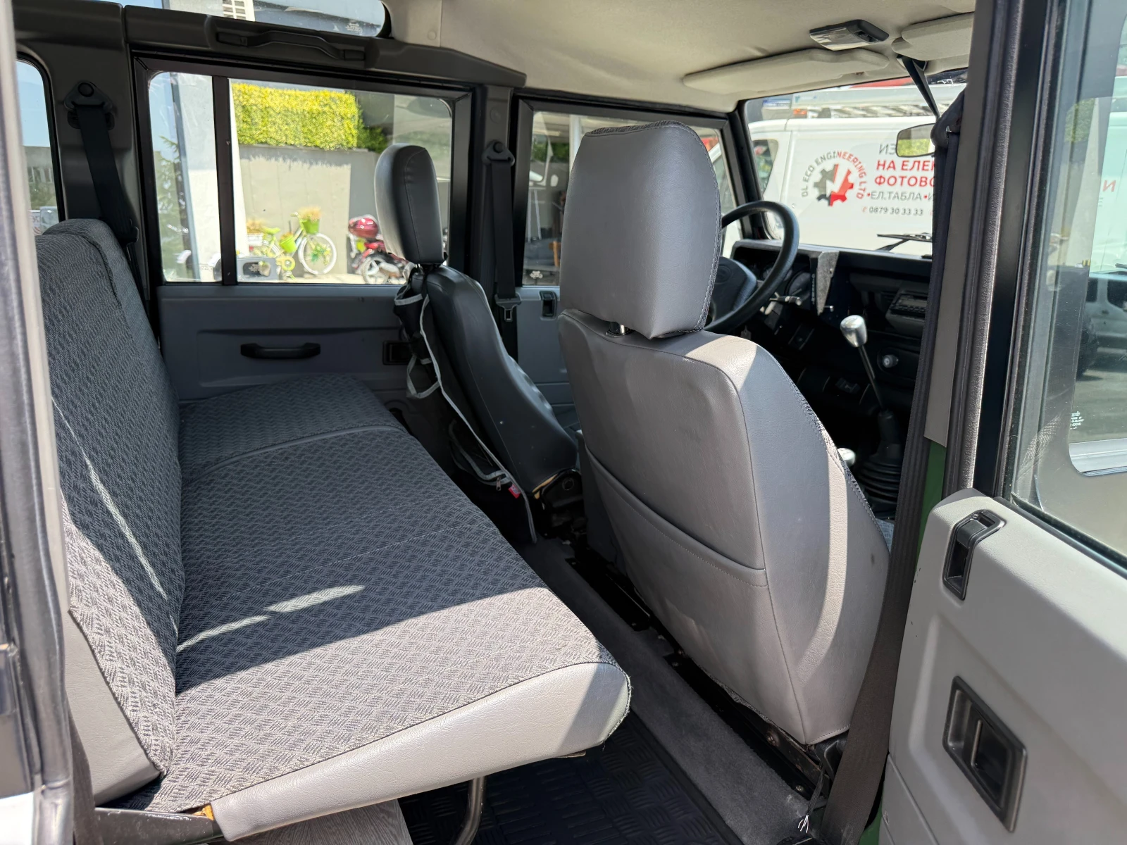 Land Rover Defender 110 TD5 9-местен Климатик Блокажи, снимка 11 - Автомобили и джипове - 55543195