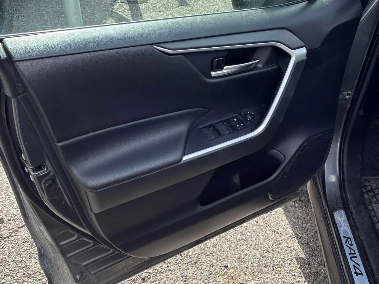 Toyota Rav4 * XLE * ���������� * ������ ��������������� | Mobile.bg � ����������� 13