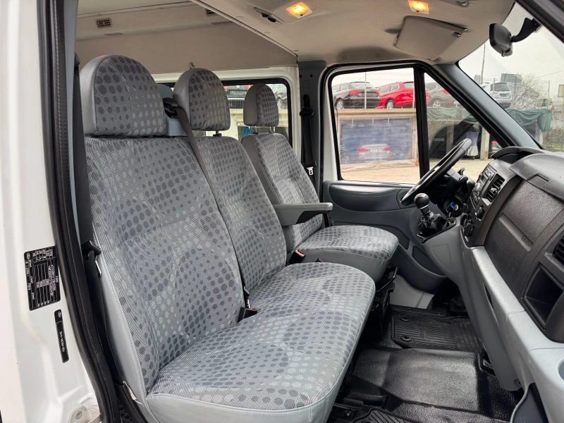 Ford Transit 9 седалки, снимка 13 - Бусове и автобуси - 52886296