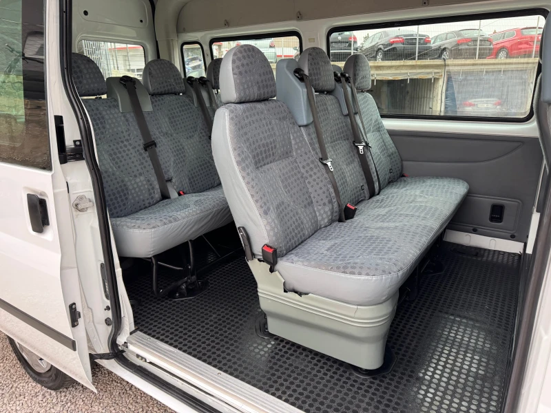 Ford Transit 9 седалки, снимка 12 - Бусове и автобуси - 52886296