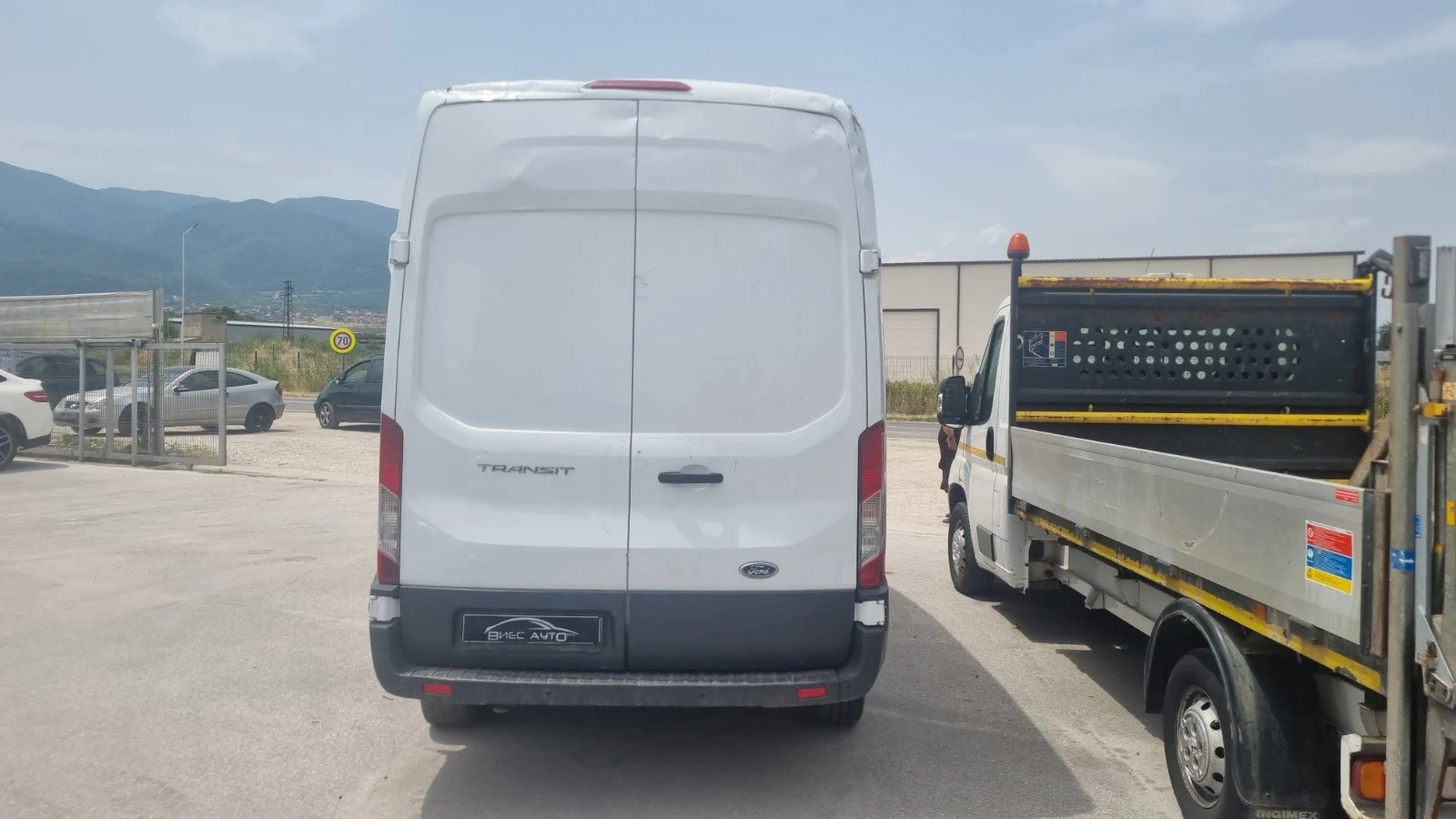 Ford Transit 350L 2.0TDCI 96KW - изображение 4