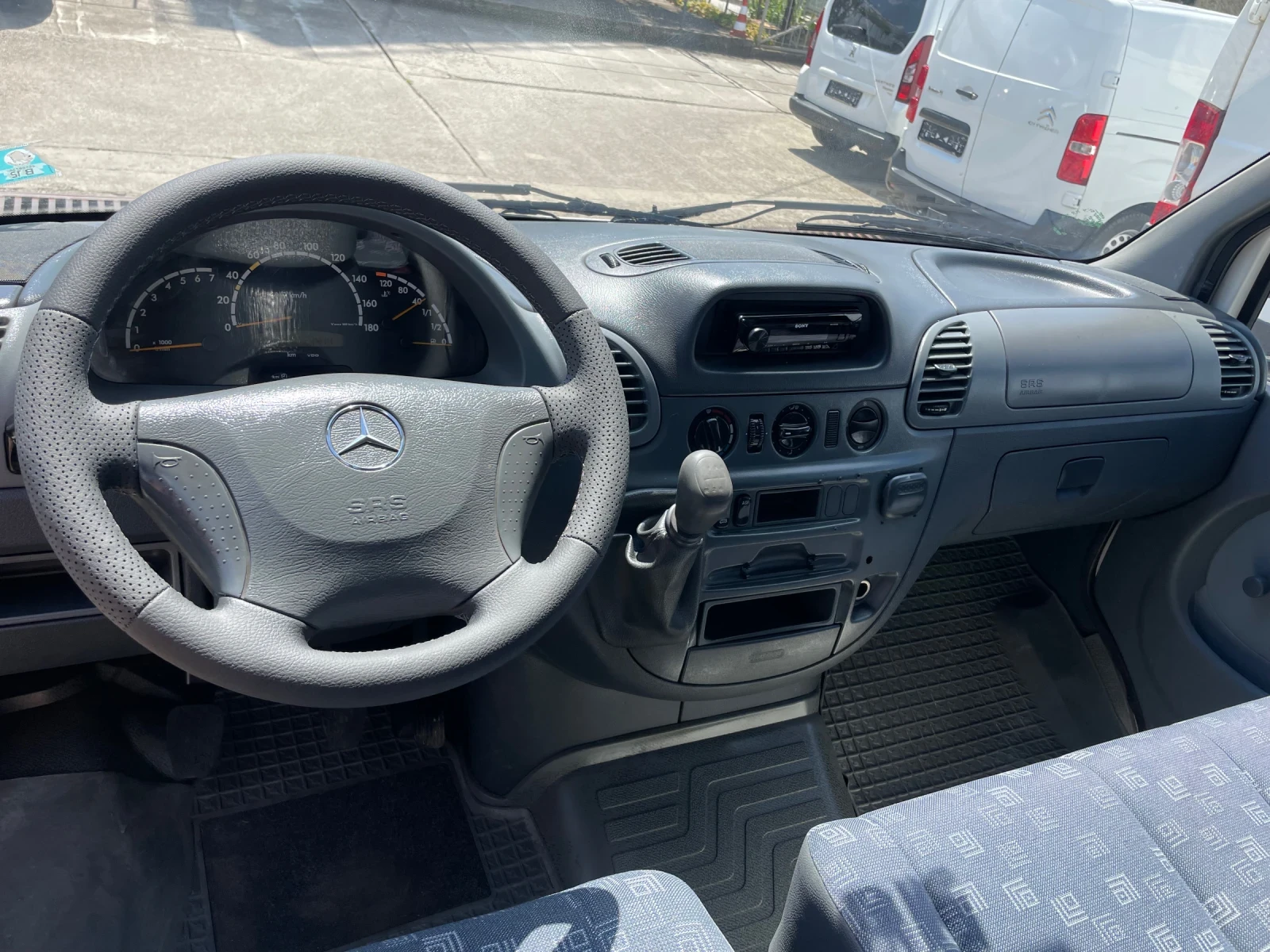 Mercedes-Benz Sprinter 313 CDI//КЛИМАТИК, снимка 7 - Бусове и автобуси - 55112900