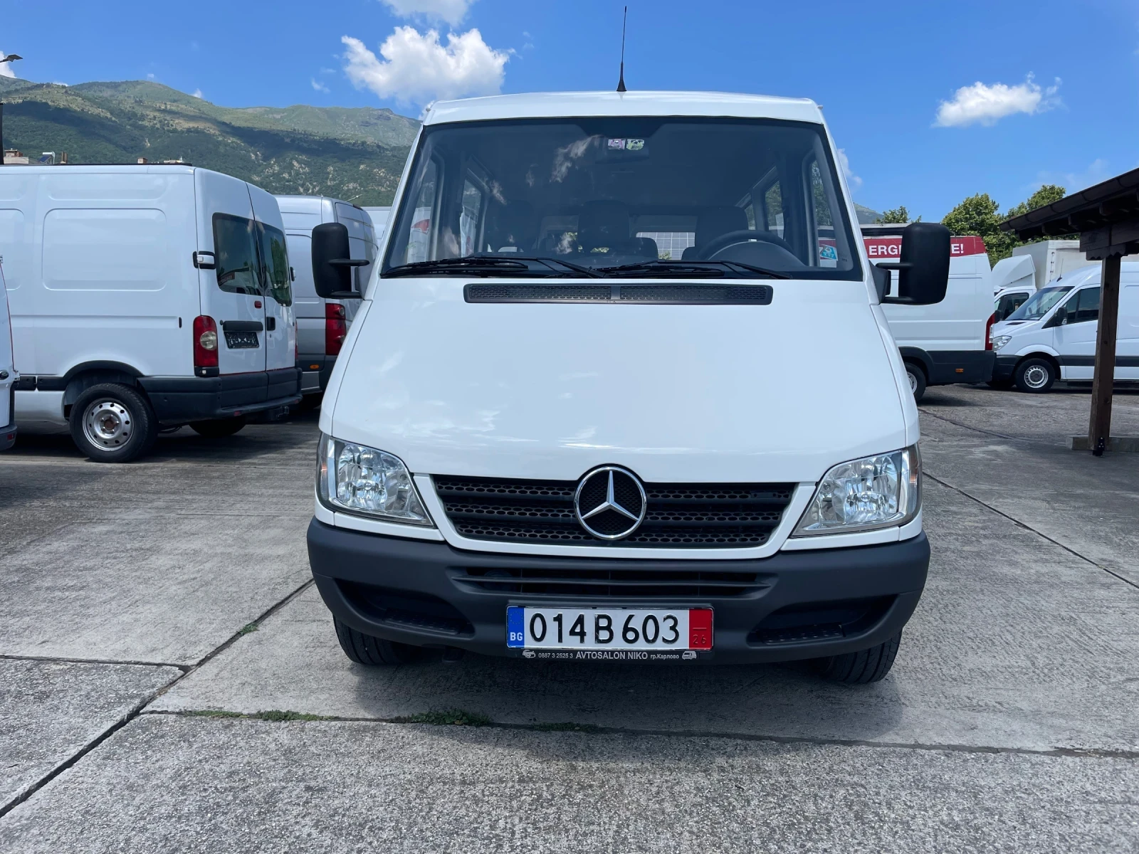 Mercedes-Benz Sprinter 313 CDI//КЛИМАТИК, снимка 2 - Бусове и автобуси - 55112900