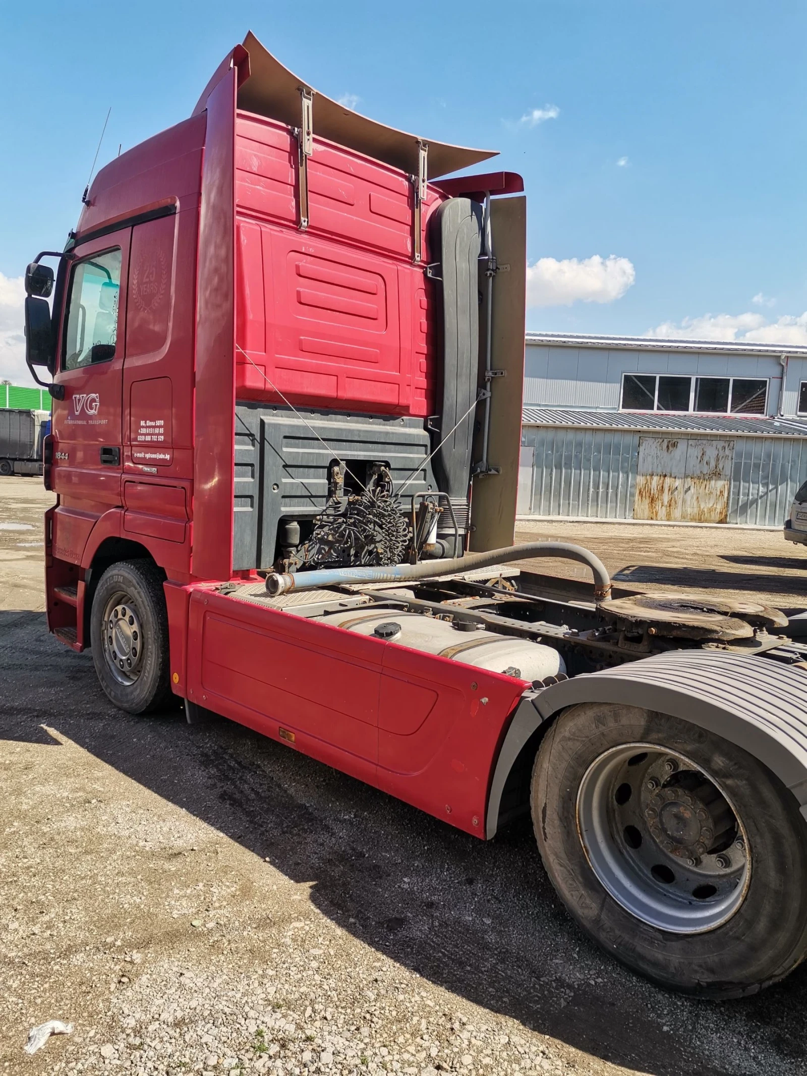 Mercedes-Benz 1844  - изображение 2