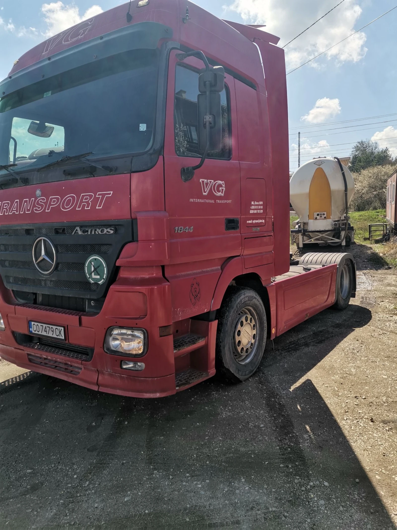 Mercedes-Benz 1844  - изображение 4