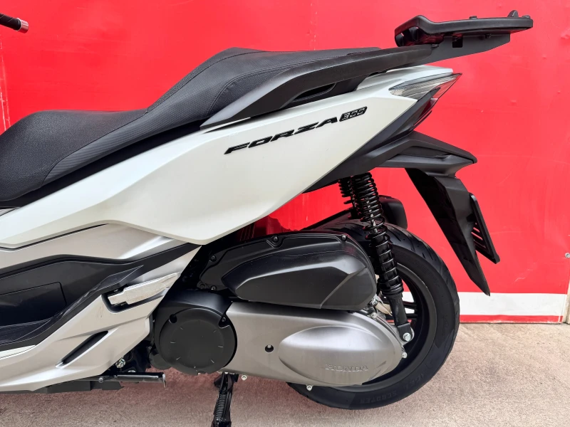 Honda Forza 300 ABS TC LED, снимка 12 - Мотоциклети и мототехника - 53455674