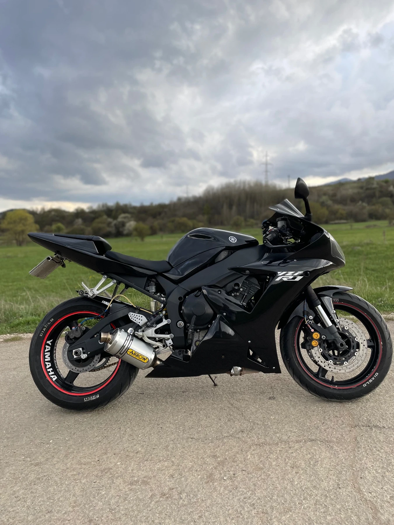 Yamaha YZF-R1  - изображение 8
