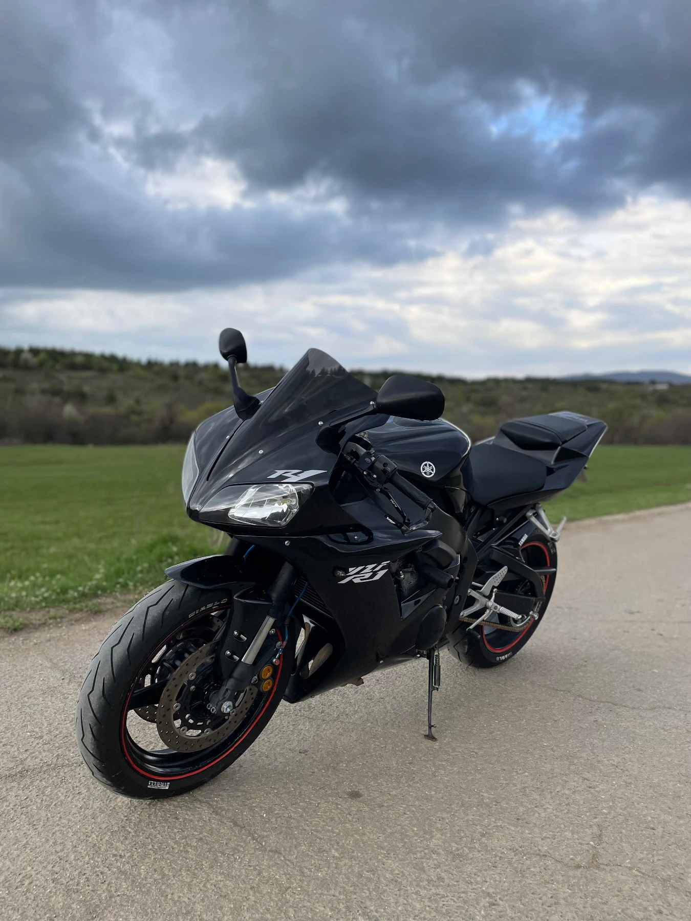 Yamaha YZF-R1  - изображение 3