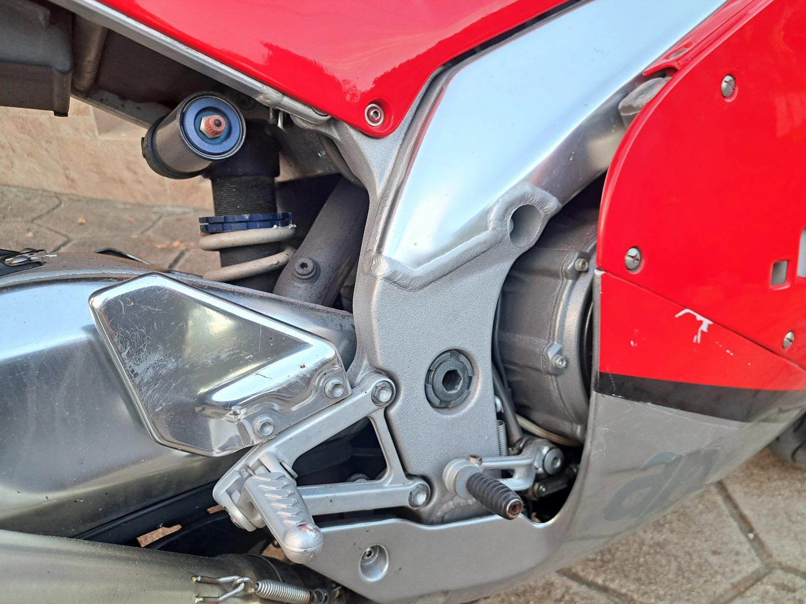 Aprilia RSV4 Mille ME | Mobile.bg   12