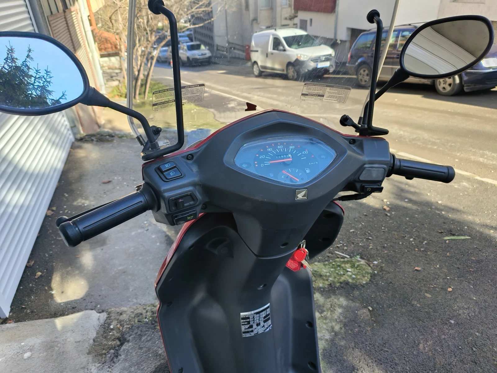 Honda Lead  - изображение 5