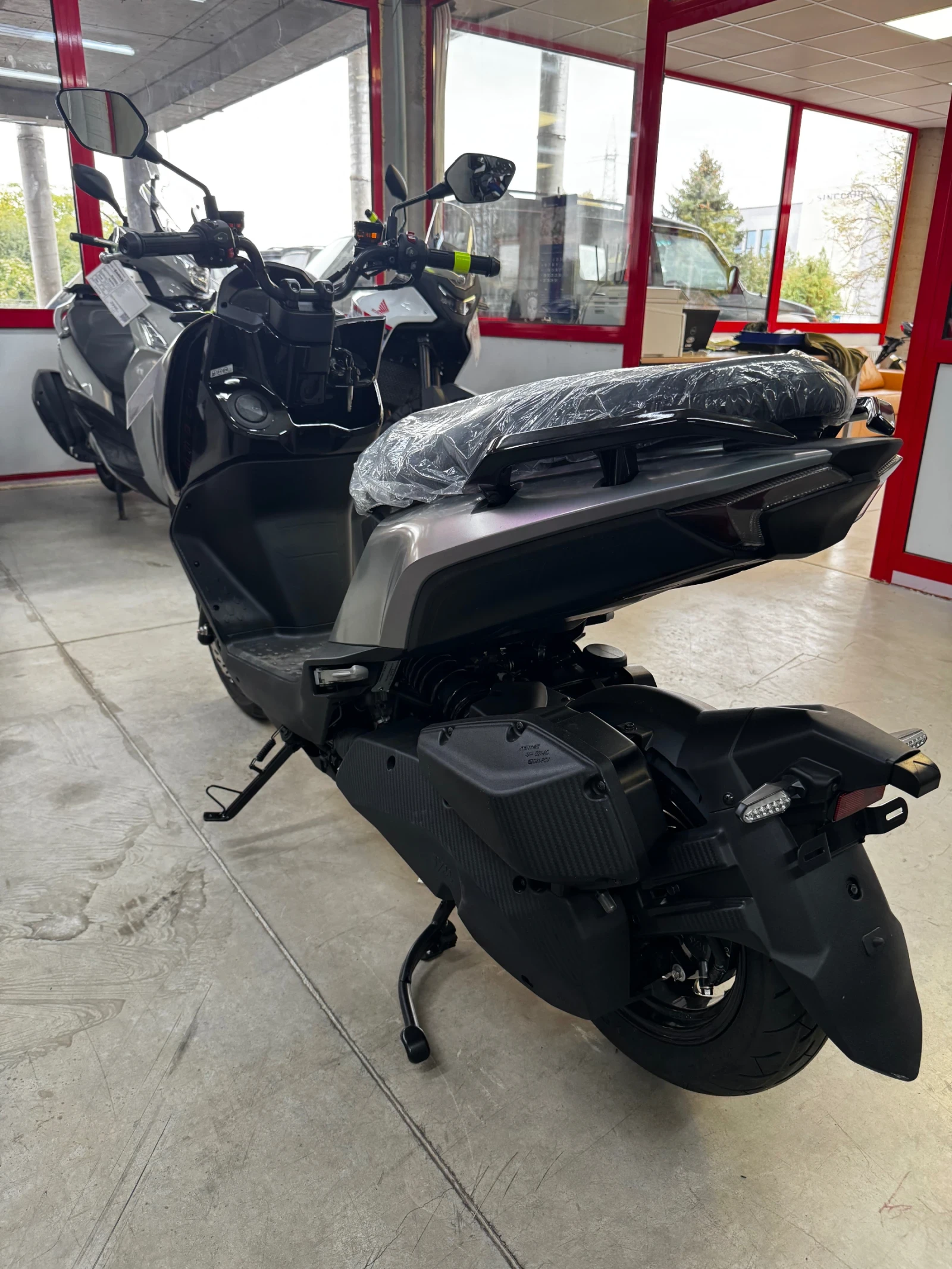 Sym Jet MMBCU/MAMBA160cc НОВ!, снимка 4 - Мотоциклети и мототехника - 56496321