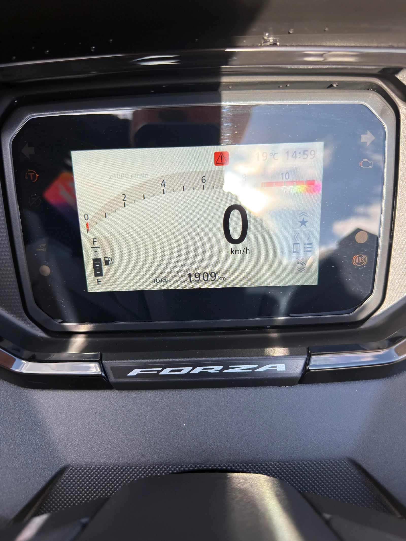 Honda Forza 350, снимка 6 - Мотоциклети и мототехника - 56257387