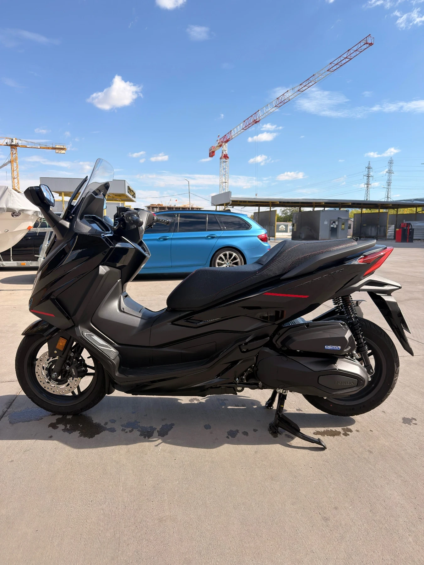 Honda Forza 350, снимка 2 - Мотоциклети и мототехника - 56257387
