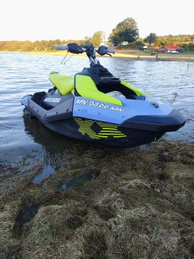 Обява за продажба на Джет Bombardier Sea Doo Spark trix 3up ~20 000 лв. - изображение 1