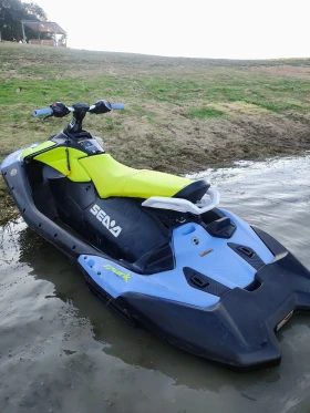 Обява за продажба на Джет Bombardier Sea Doo Spark trix 3up ~20 000 лв. - изображение 2