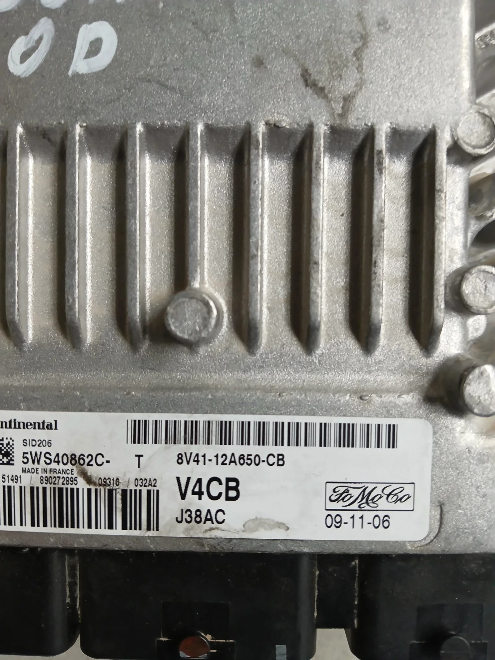 8V41-12A650-CB компютър Ford Kuga 5WS40862C, снимка 2 - Части - 56666559