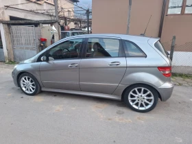 Mercedes-Benz B 180, снимка 9