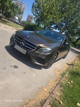 Mercedes-Benz E 220, снимка 1