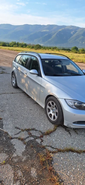 BMW 320, снимка 2
