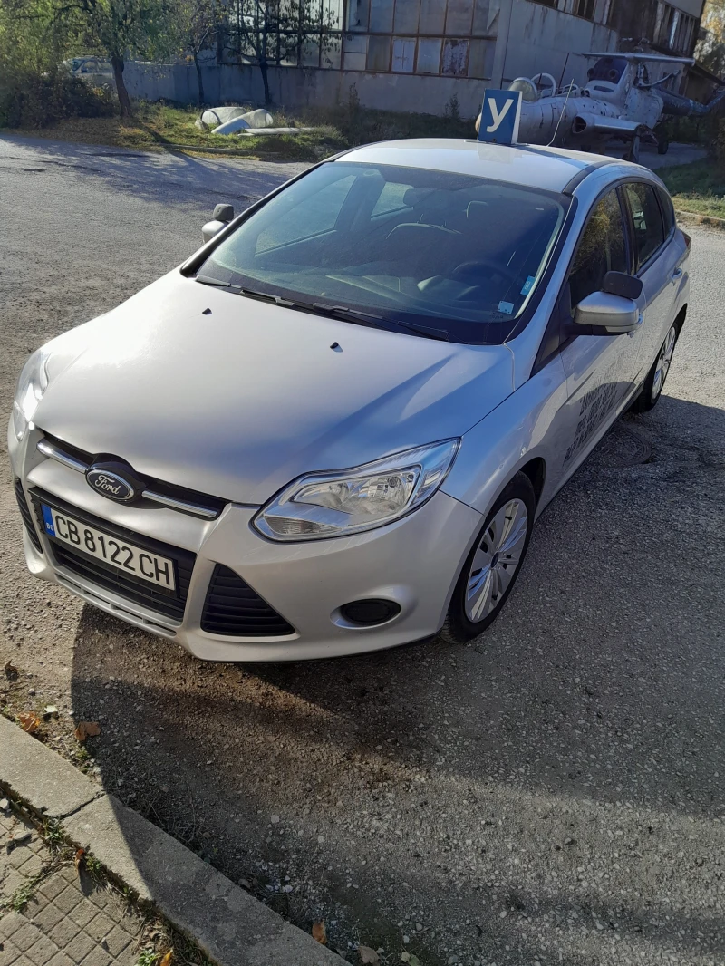 Ford Focus 1.6, снимка 5 - Автомобили и джипове - 47852056