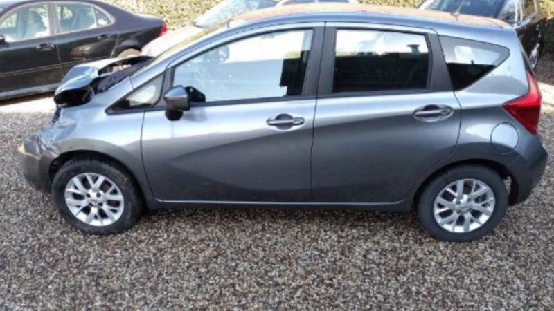 Nissan Note 1.2, снимка 2 - Автомобили и джипове - 48419584