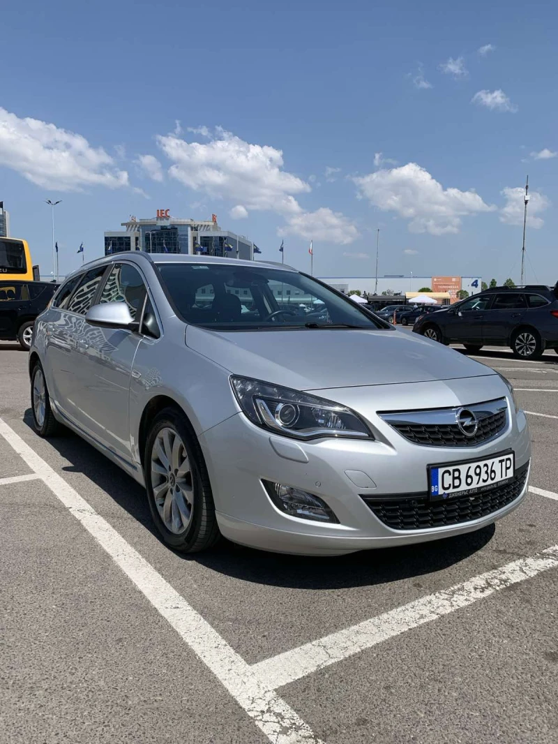 Opel Astra OPC Line, снимка 9 - Автомобили и джипове - 48549016