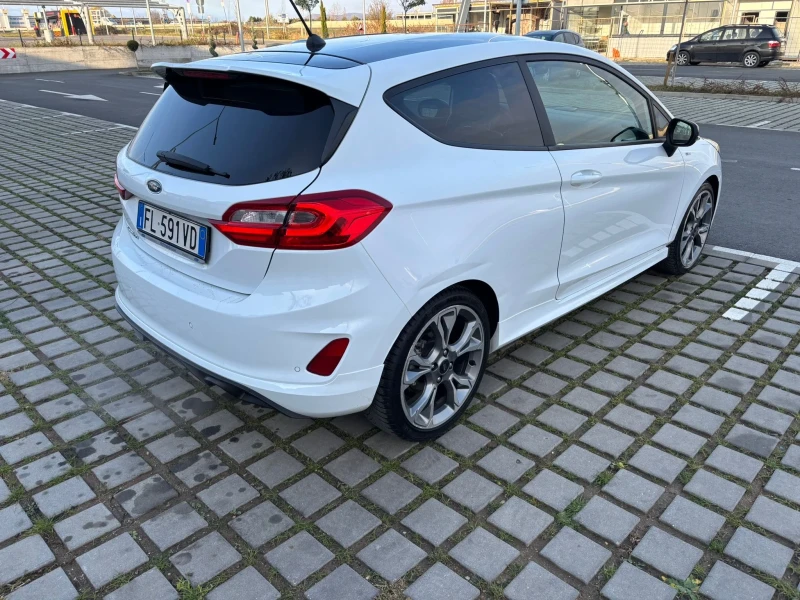 Ford Fiesta ST, снимка 5 - Автомобили и джипове - 48556273