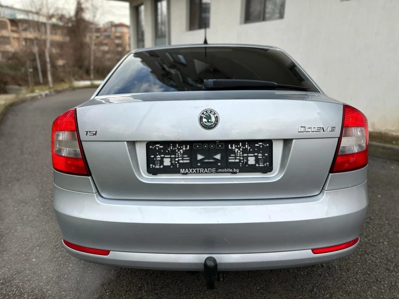 Skoda Octavia 1.8TSI / НОВ ВНОС, снимка 6 - Автомобили и джипове - 48807881