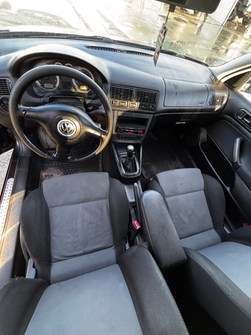 VW Golf 1.9 TDI, снимка 3 - Автомобили и джипове - 48928748