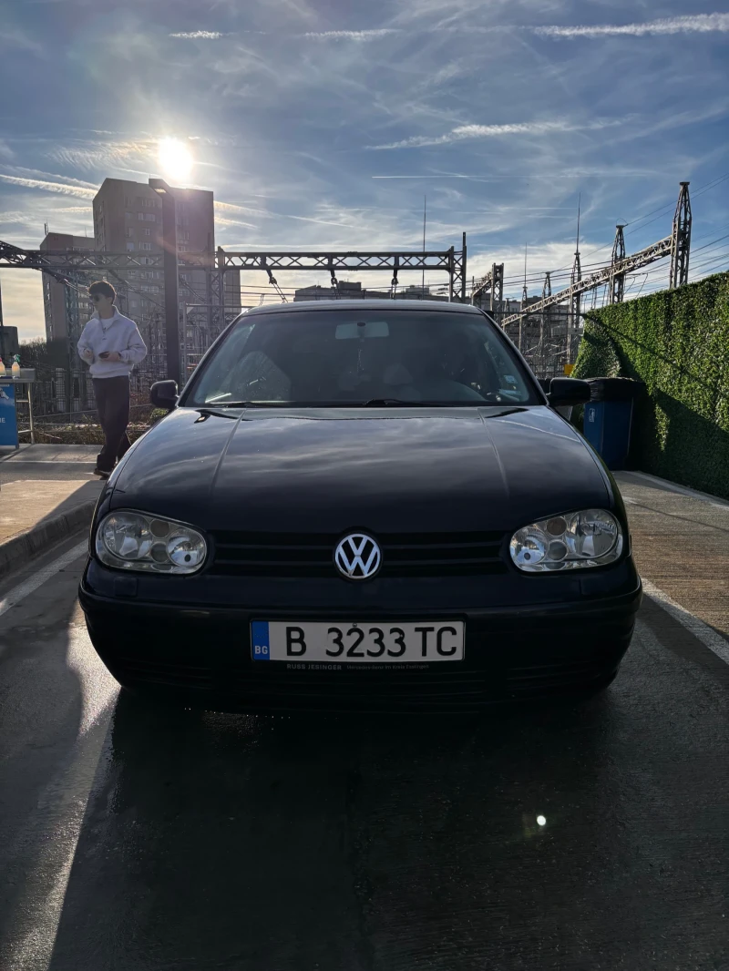 VW Golf 1.9 TDI, снимка 13 - Автомобили и джипове - 48928748