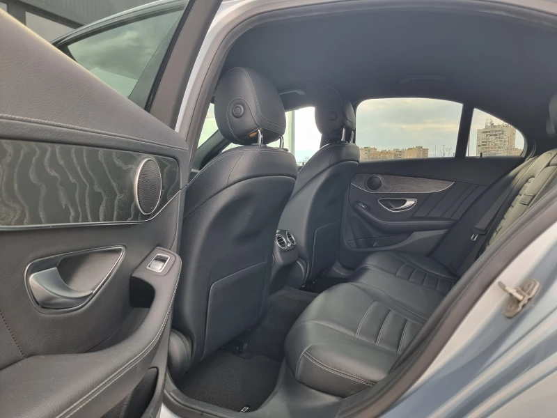 Mercedes-Benz C 220 BRABUS * Distronic Plus * KeyLess GO * , снимка 10 - Автомобили и джипове - 52281443