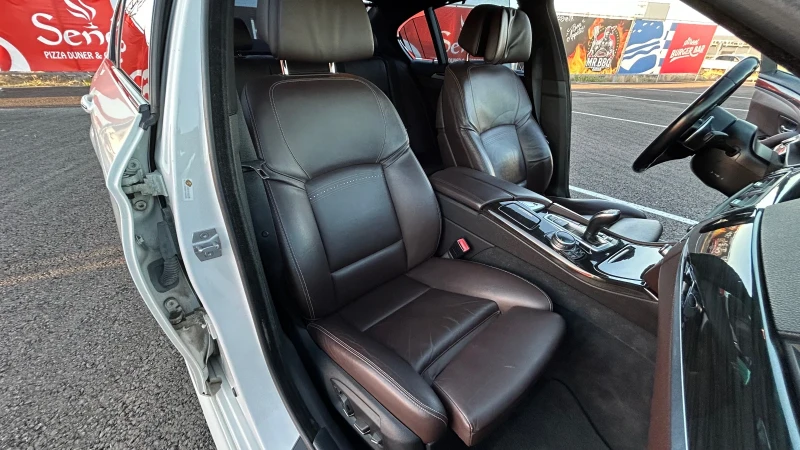BMW 535 xi* Facelift* * LED* * Individual* , снимка 9 - Автомобили и джипове - 51800930