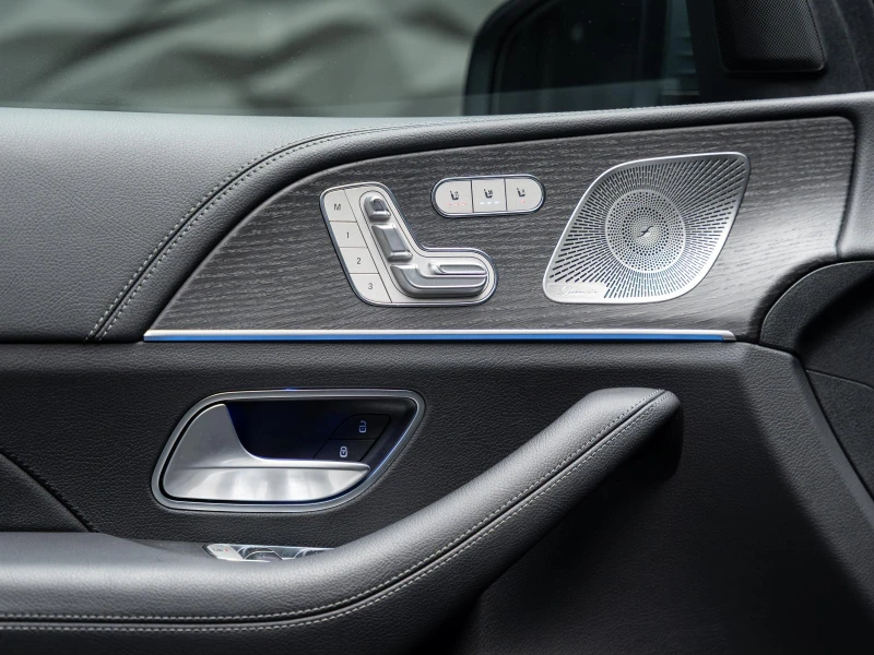 Mercedes-Benz GLS 450 450 d 4Matic* 360* Обдухване* Pano* Burmester* 7 s, снимка 16 - Автомобили и джипове - 52649774