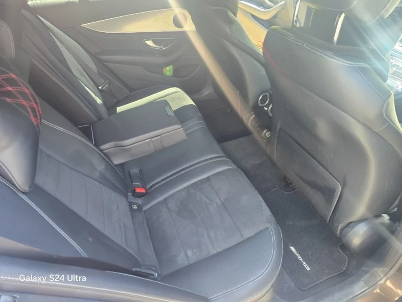 Mercedes-Benz E 220, снимка 12 - Автомобили и джипове - 53248597