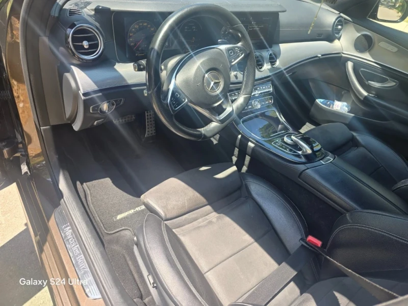 Mercedes-Benz E 220, снимка 10 - Автомобили и джипове - 53248597